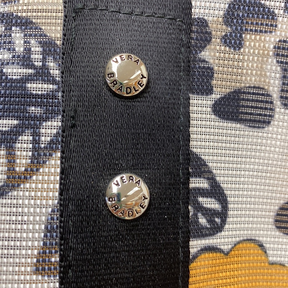 Vera Bradley Mesh Tote In Go Wild Pattern - image 5